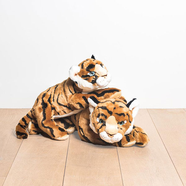 LA PELUCHERIE My Tiger Caesar Plush